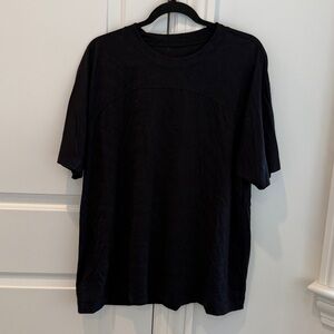 Lululemon Relaxed Fit Training Tee Size 14 Black